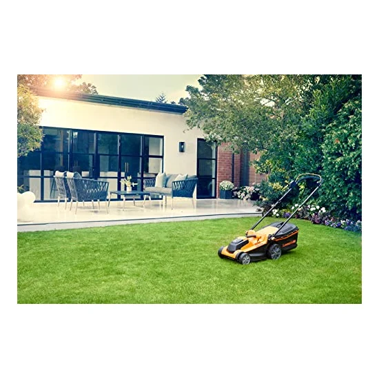 Autre vue : Tondeuse à batterie LawnMaster MX 24V 37 cm CLMF2437G